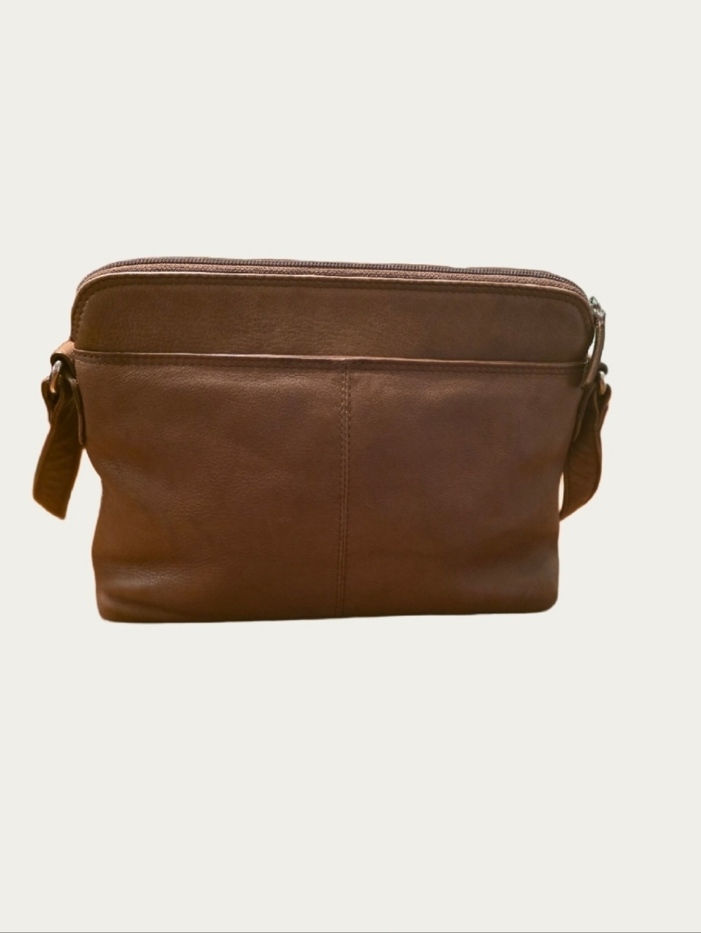 ili New York, East-West Leather Crossbody, Organizer Bag - Picture 7 of 16